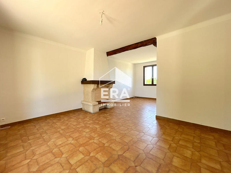 Maison - 93 m² - 5 pièces