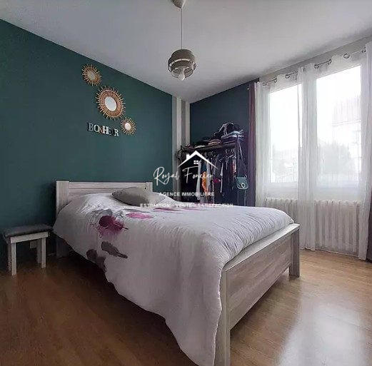 Maison traditionnelle - 101 m² - 4 pièces