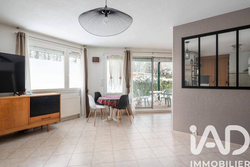 Appartement - 97 m² - 5 pièces