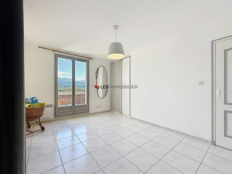 Villa - 115 m² - 4 pièces