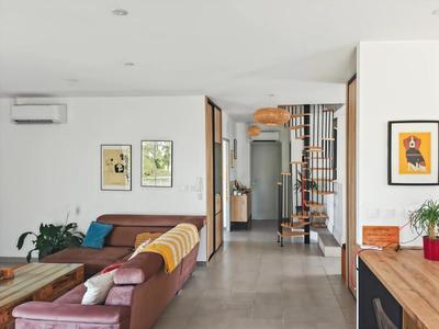 Appartement - 110 m² - 5 pièces