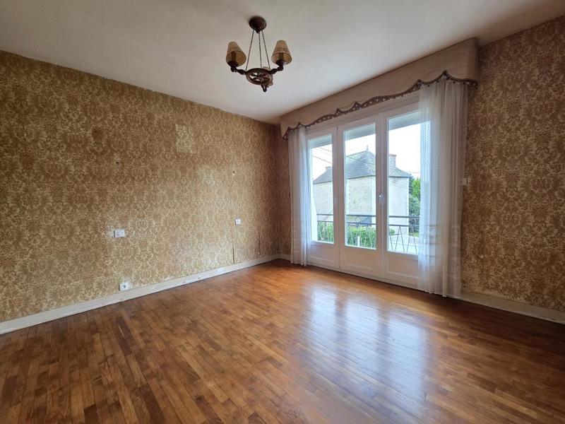Maison - 97 m² - 5 pièces