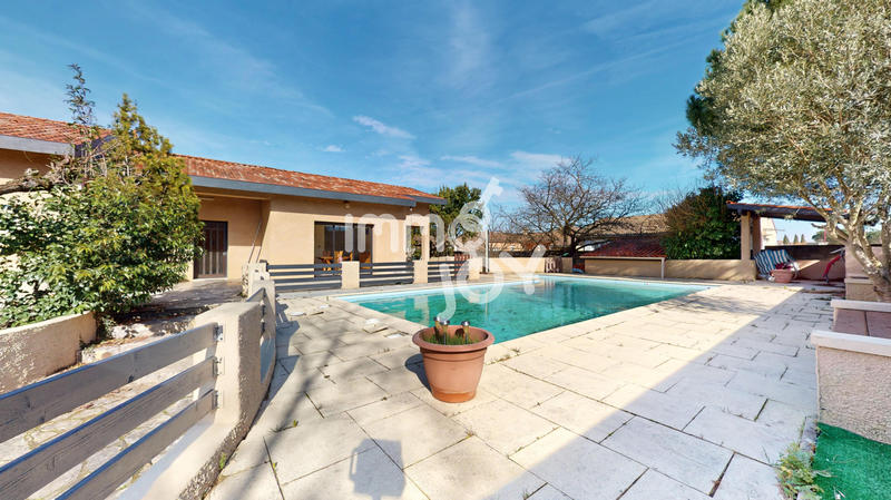 Maison - 150 m² - 5 pièces