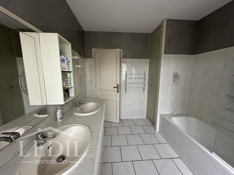 Maison d'architecte - 167 m² - 5 pièces