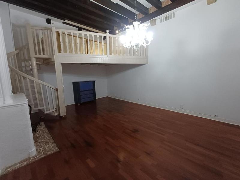 Appartement - 70 m² - 2 pièces