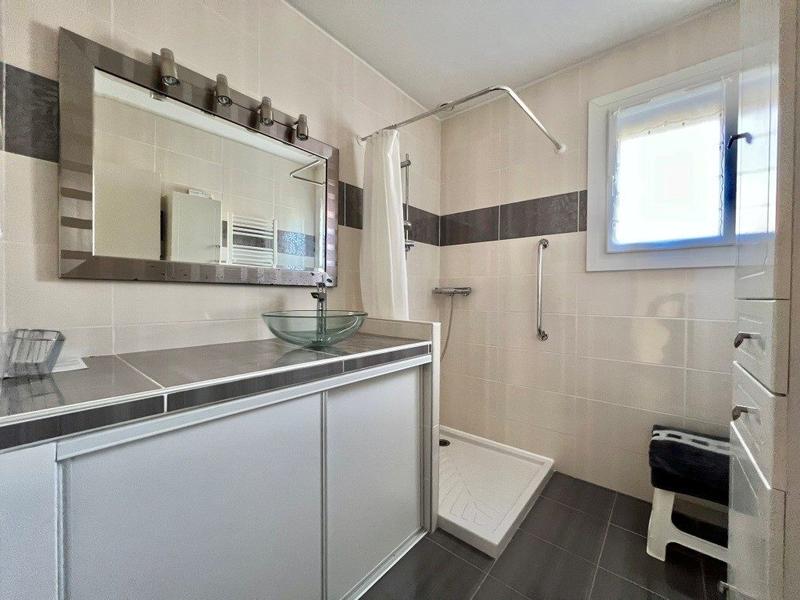 Maison - 110 m² - 8 pièces