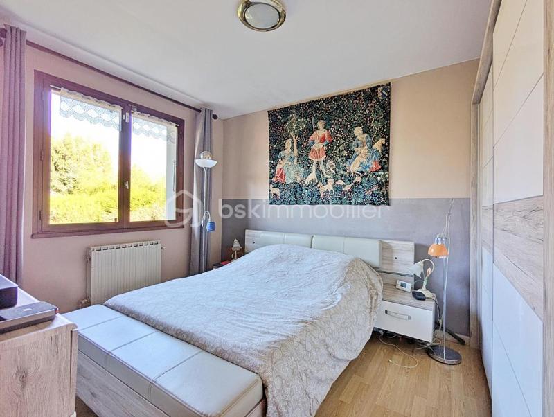 Maison traditionnelle - 143 m² - 5 pièces