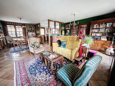 Maison - 120 m² - 5 pièces