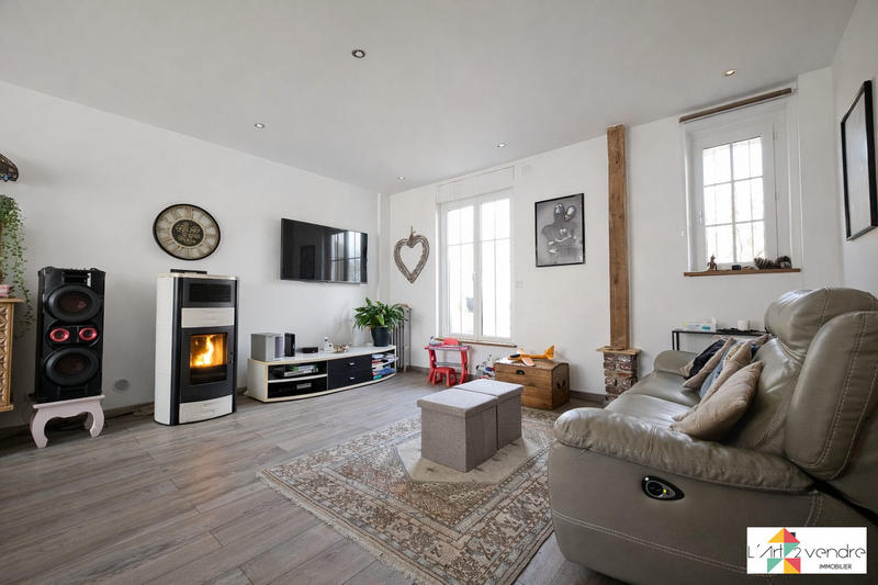 Maison - 121 m² - 5 pièces