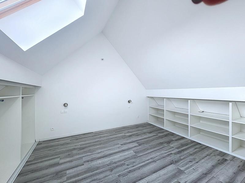 Maison - 170 m² - 6 pièces