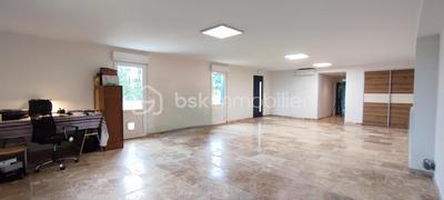 Bureau - 140 m² - 3 pièces