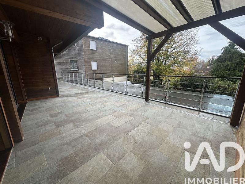 Appartement - 95 m² - 3 pièces