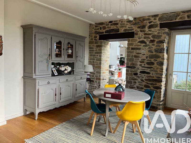 Maison de maîtres - 350 m² - 7 pièces