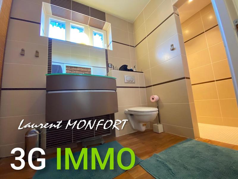 Corps de ferme - 250 m² - 8 pièces