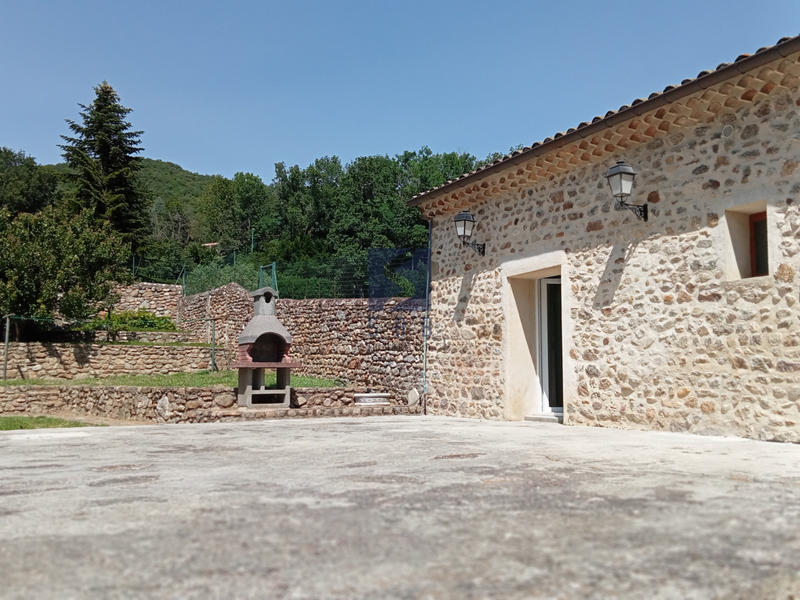 Maison - 160 m² - 8 pièces