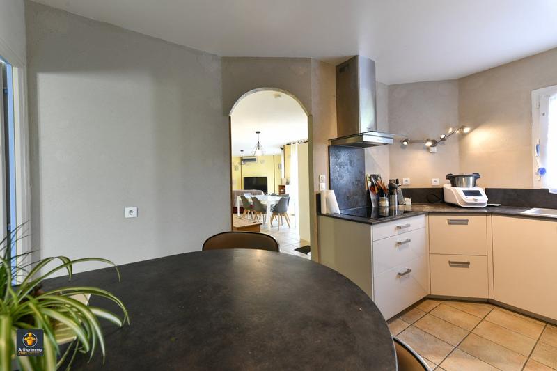 Maison - 122 m² - 5 pièces