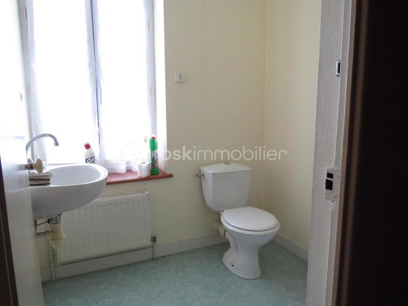 Maison - 98 m² - 5 pièces