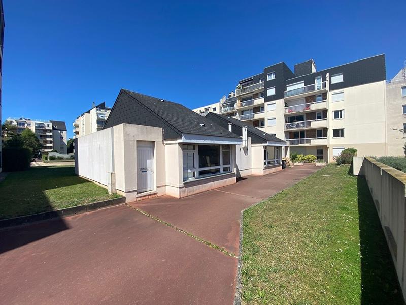 Local d'activités - 200 m²