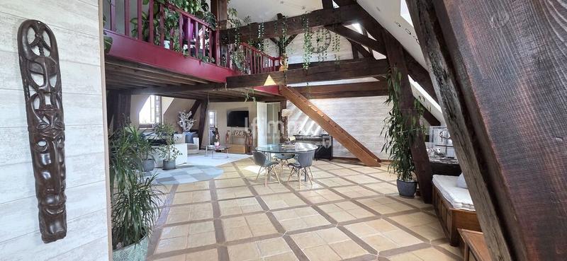 Duplex - 188 m² - 5 pièces