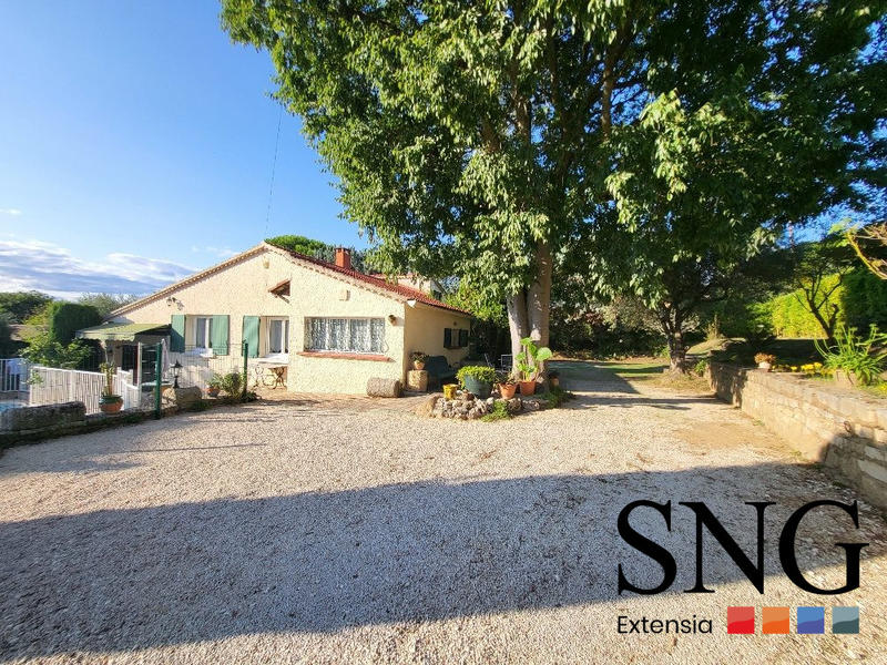 Villa - 100 m² - 5 pièces