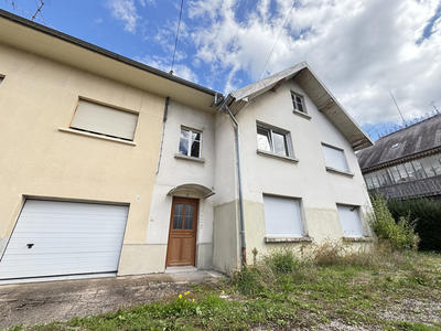 Maison - 137 m² - 5 pièces