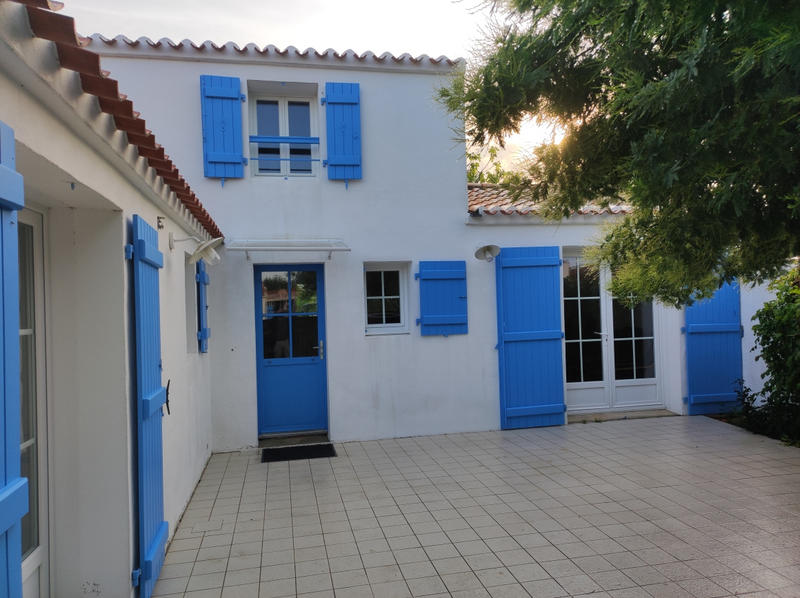 Maison - 102 m² - 4 pièces