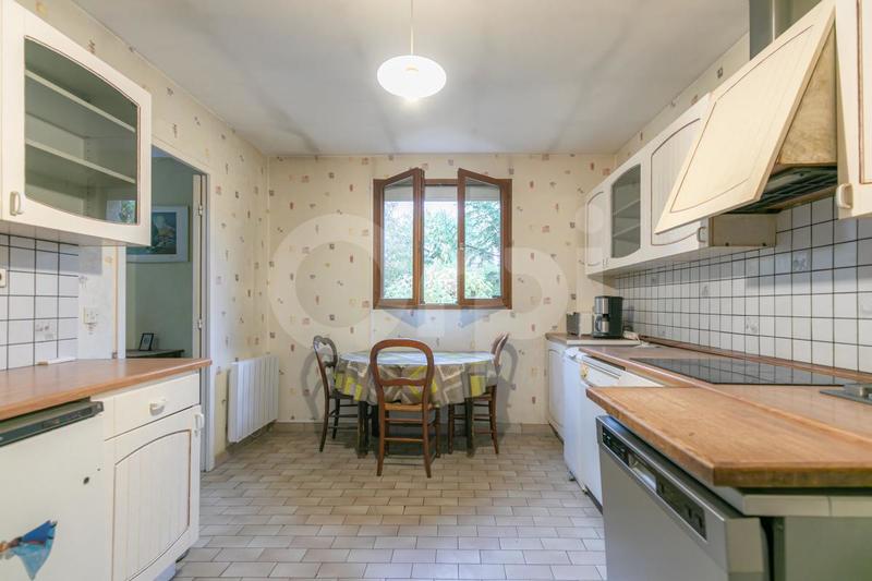 Maison - 138 m² - 7 pièces