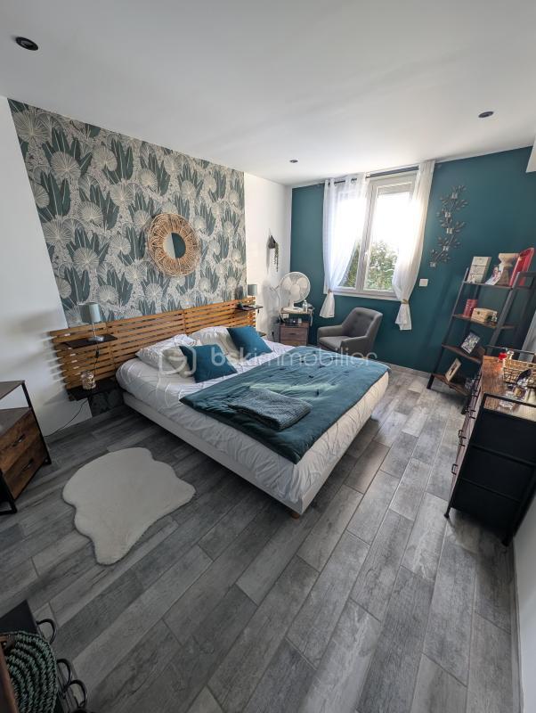 Pavillon - 150 m² - 6 pièces