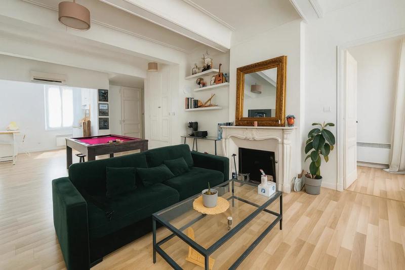 Appartement - 81 m² - 3 pièces