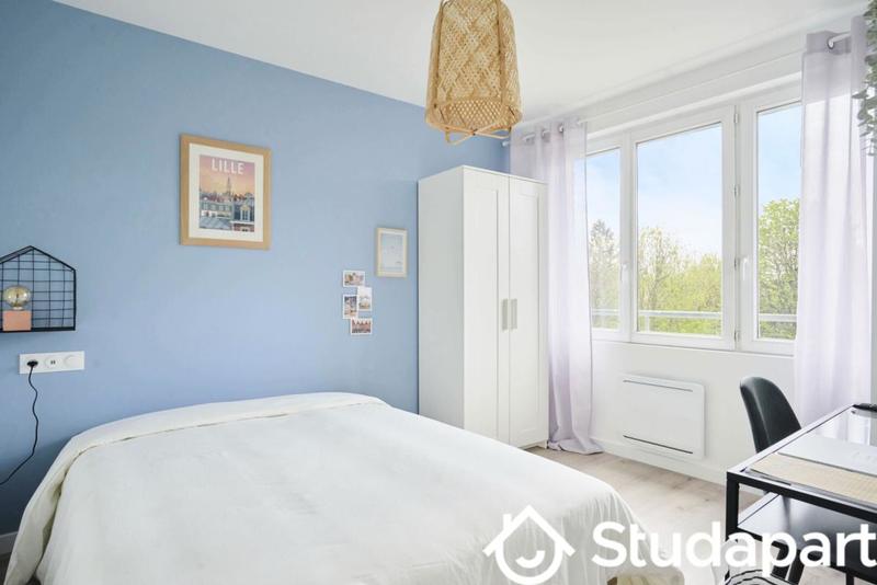 Chambre - 12 m² - 1 pièce