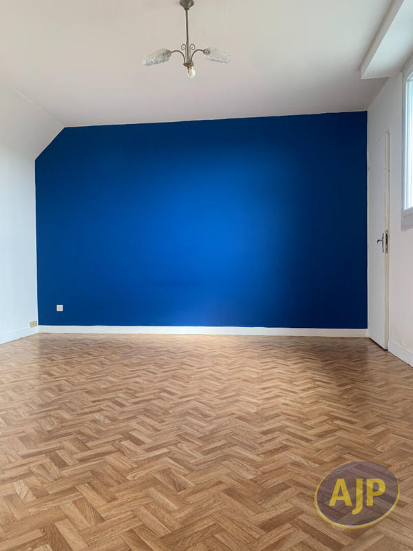 Maison - 103 m² - 5 pièces