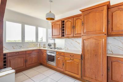 Appartement - 70 m² - 4 pièces