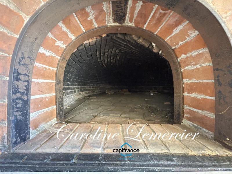 Maison - 245 m² - 8 pièces