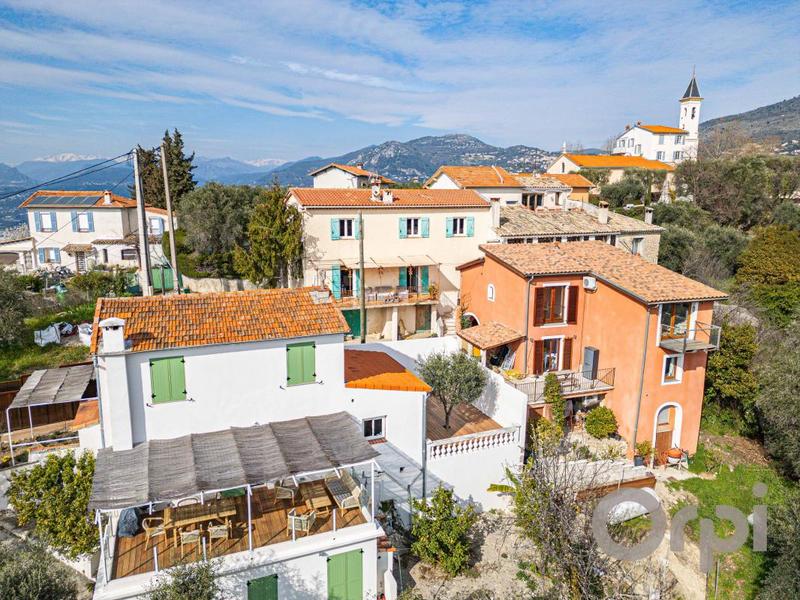 Maison - 106 m² - 5 pièces