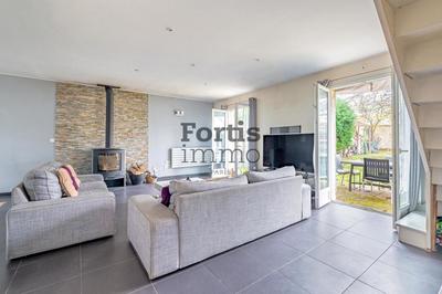 Maison - 126 m² - 5 pièces