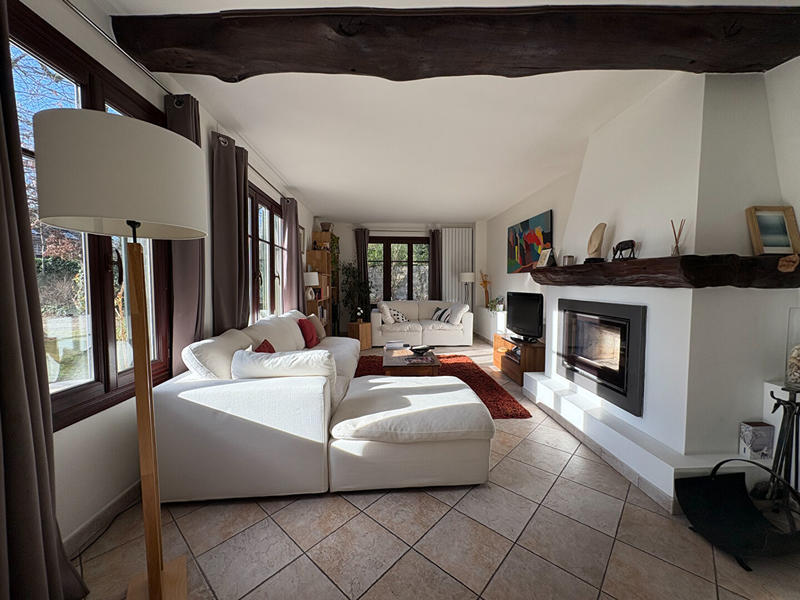 Maison - 160 m² - 6 pièces