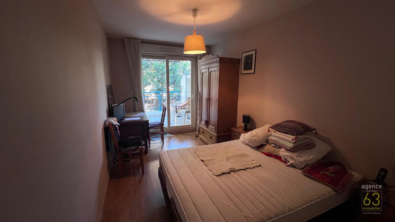 Appartement - 99 m² - 4 pièces