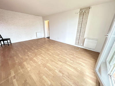 Appartement - 75 m² - 4 pièces