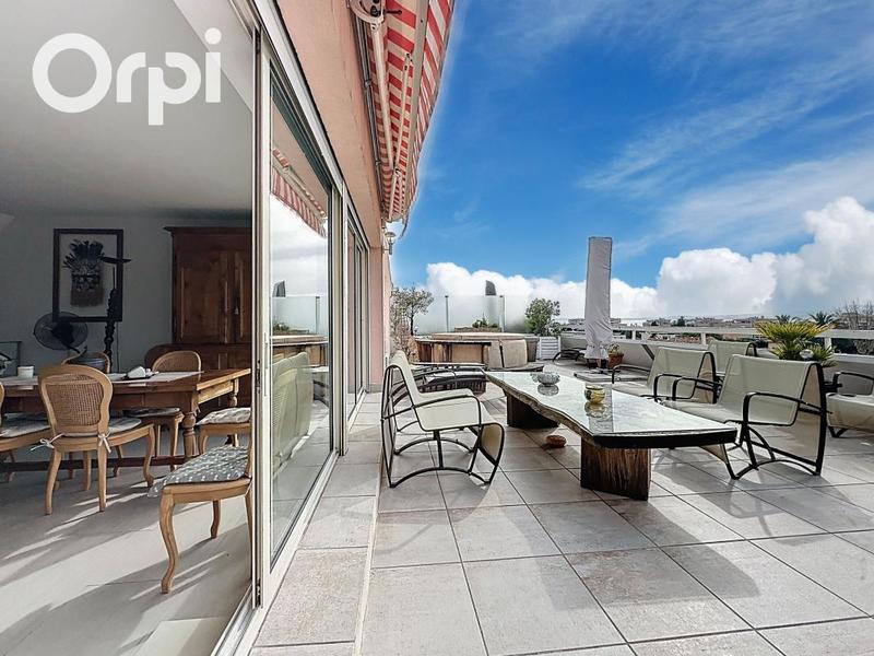 Appartement - 138 m² - 4 pièces