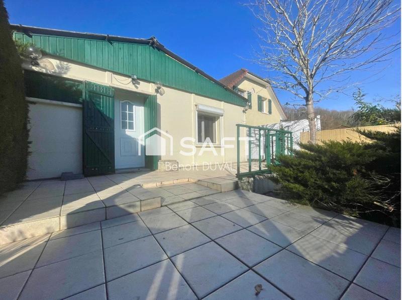Maison - 180 m² - 8 pièces