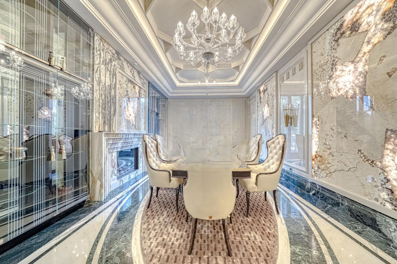 Appartement - 572 m² - 8 pièces