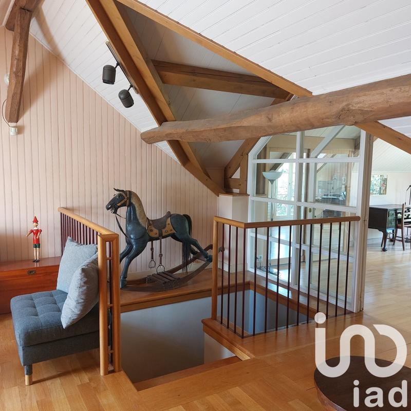 Maison - 215 m² - 8 pièces