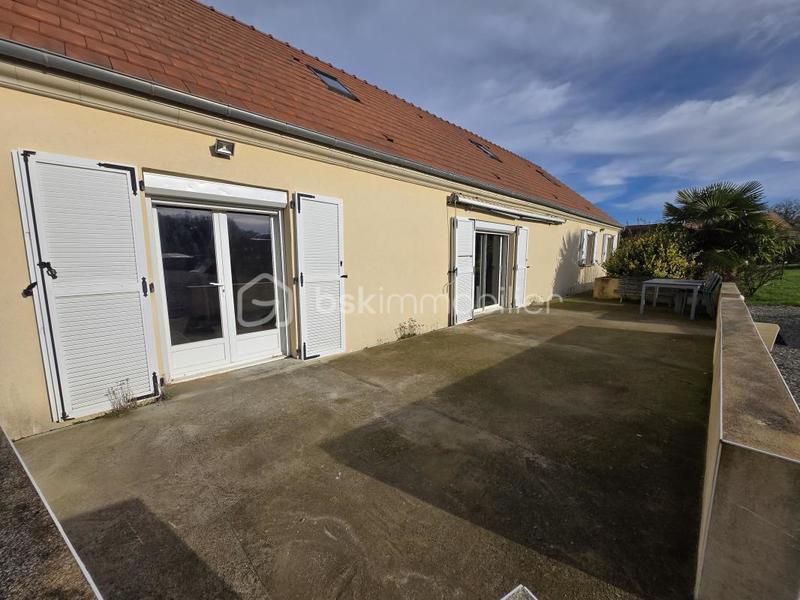 Pavillon - 230 m² - 7 pièces