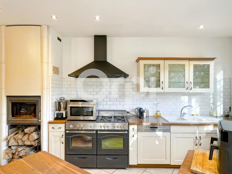 Longère - 320 m² - 6 pièces