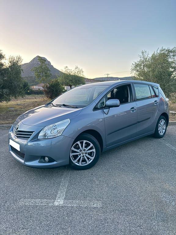 Toyota Verso 2.0 D4d 126cv Skyview Edition, Garantie 1 An