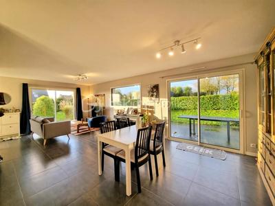 Maison - 100 m² - 5 pièces