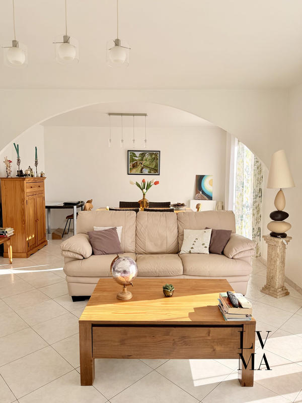 Appartement - 82 m² - 3 pièces