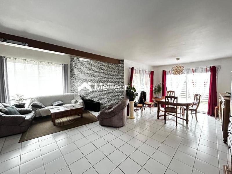 Maison - 142 m² - 7 pièces