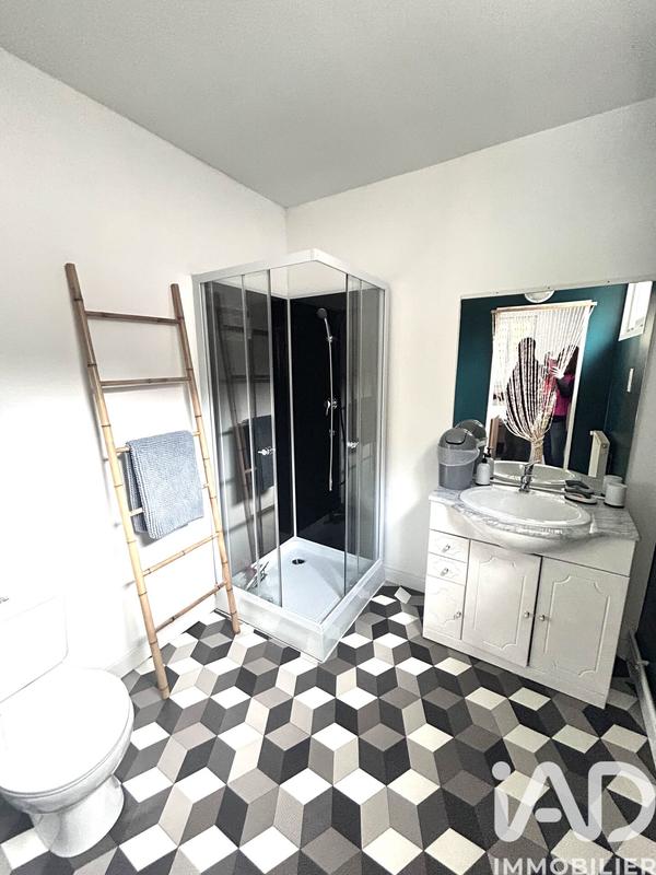 Maison - 172 m² - 8 pièces