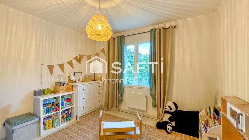 Maison - 136 m² - 8 pièces